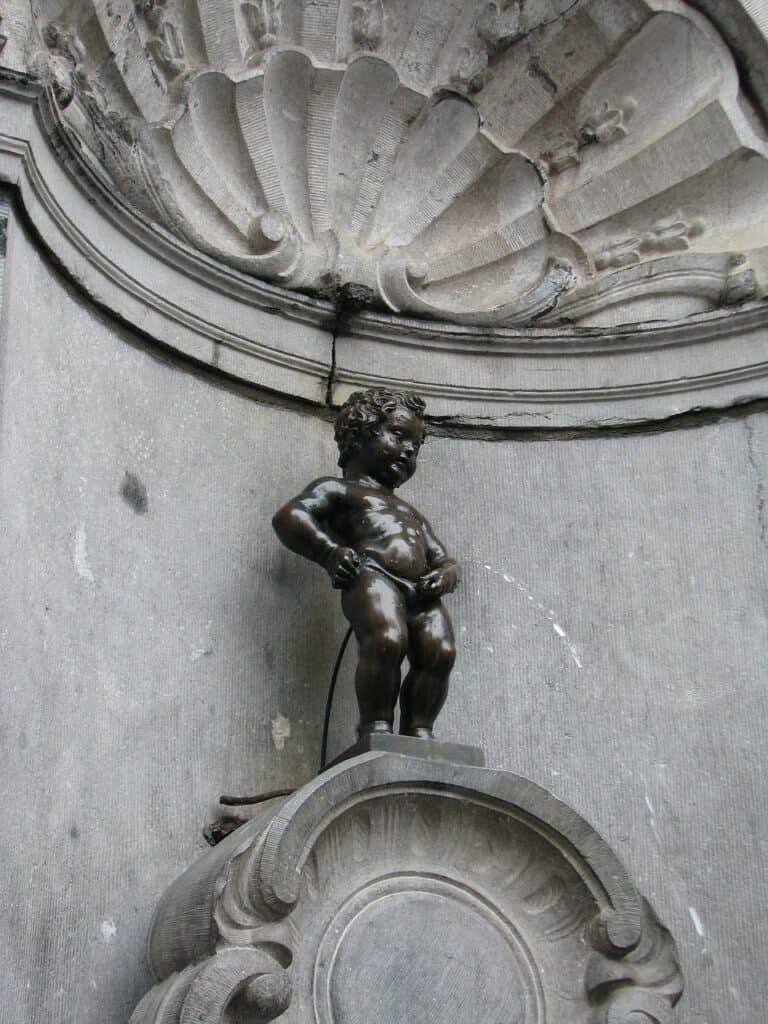 Mannekin Pis statue in Brussels, Belgium