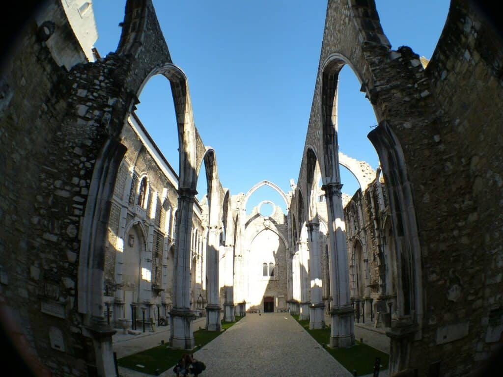 Convento do Carmo museum