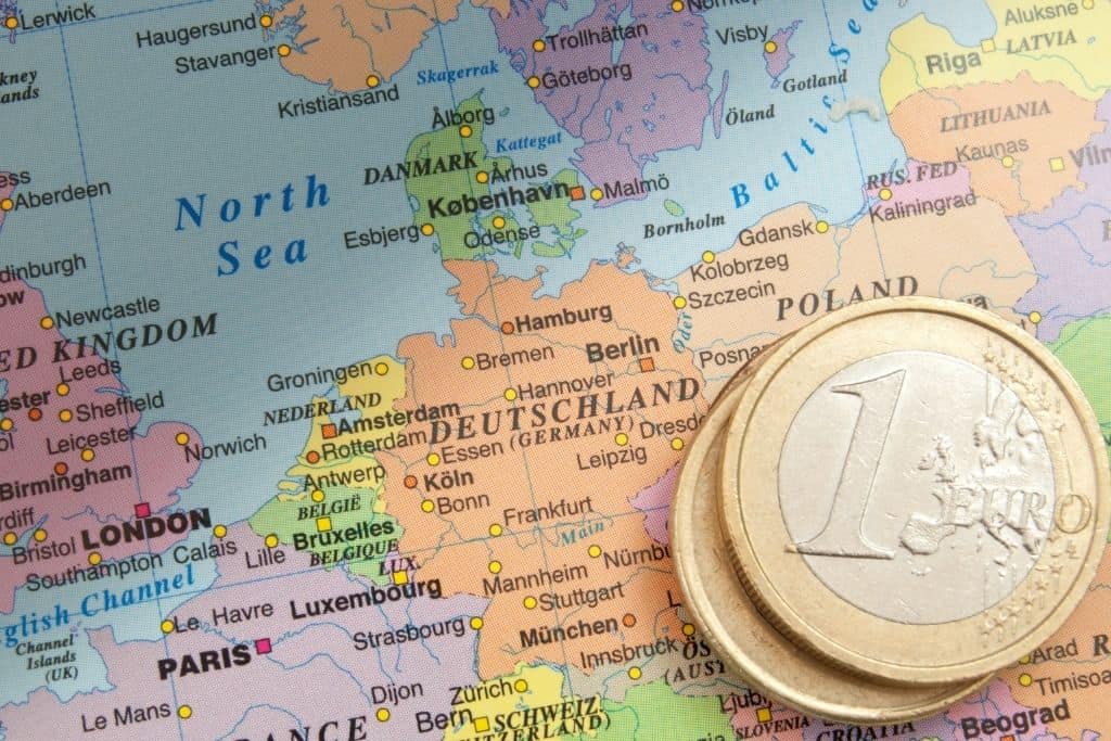 Map of Deutschland with 2 euro coins on it
