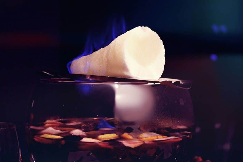 Feuerzangenbowle set with a sugar cone above the rum