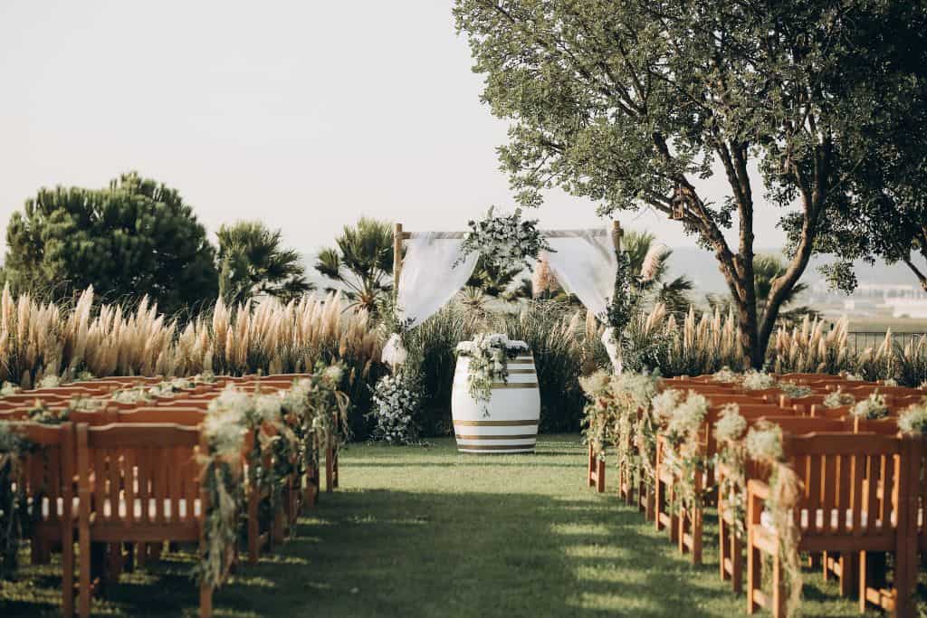 To congarulate someone in Spanish for their wedding, there are a few different phrases you can use