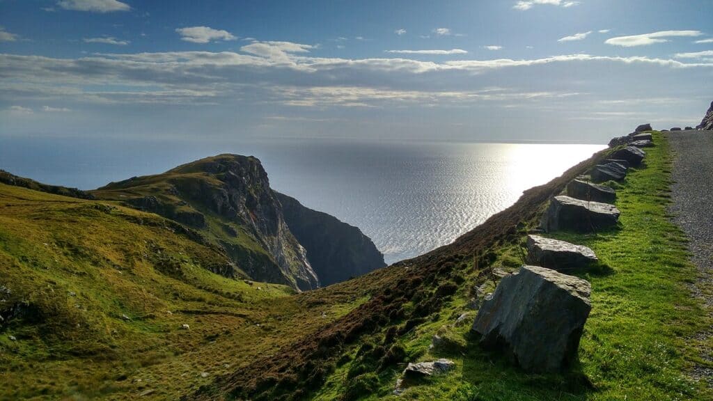 if you're looking to see snow in Ireland, then you'll need to visit the mountainous regions
