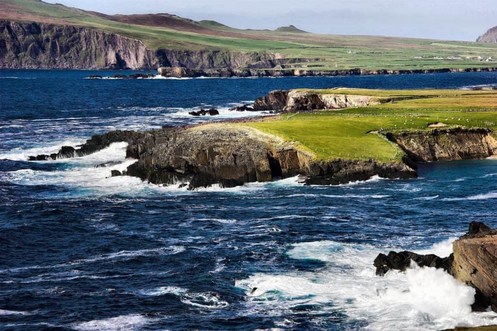 Along with the snow, Ireland receives fewer hours of daylight in the winter months