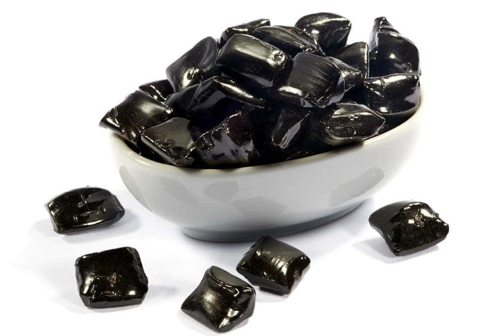 Boiled Tyrkisk Peber, or black liquorice bites
