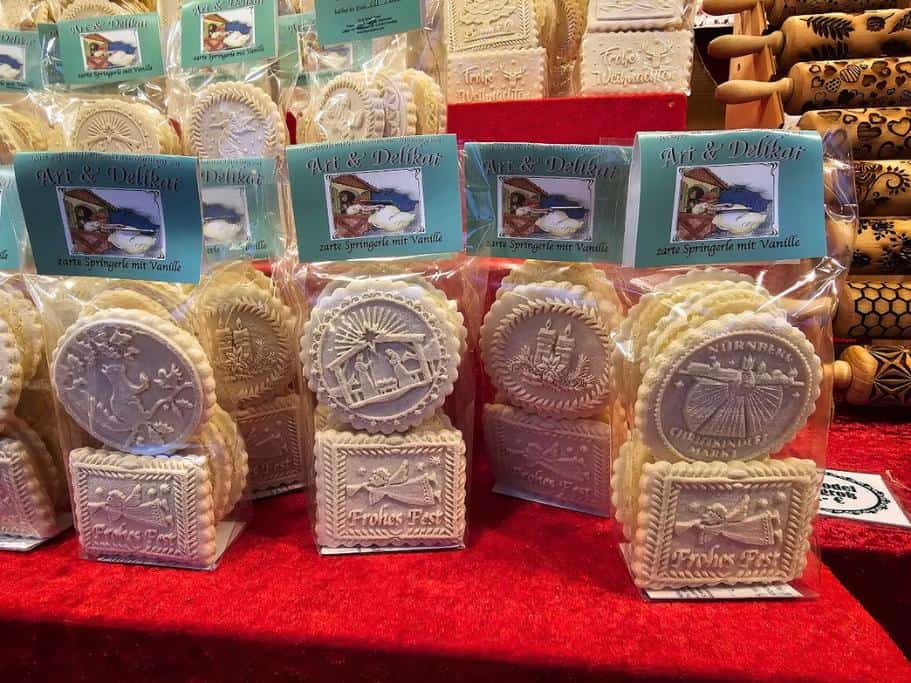 Display of decorative biscuits in plastic bags