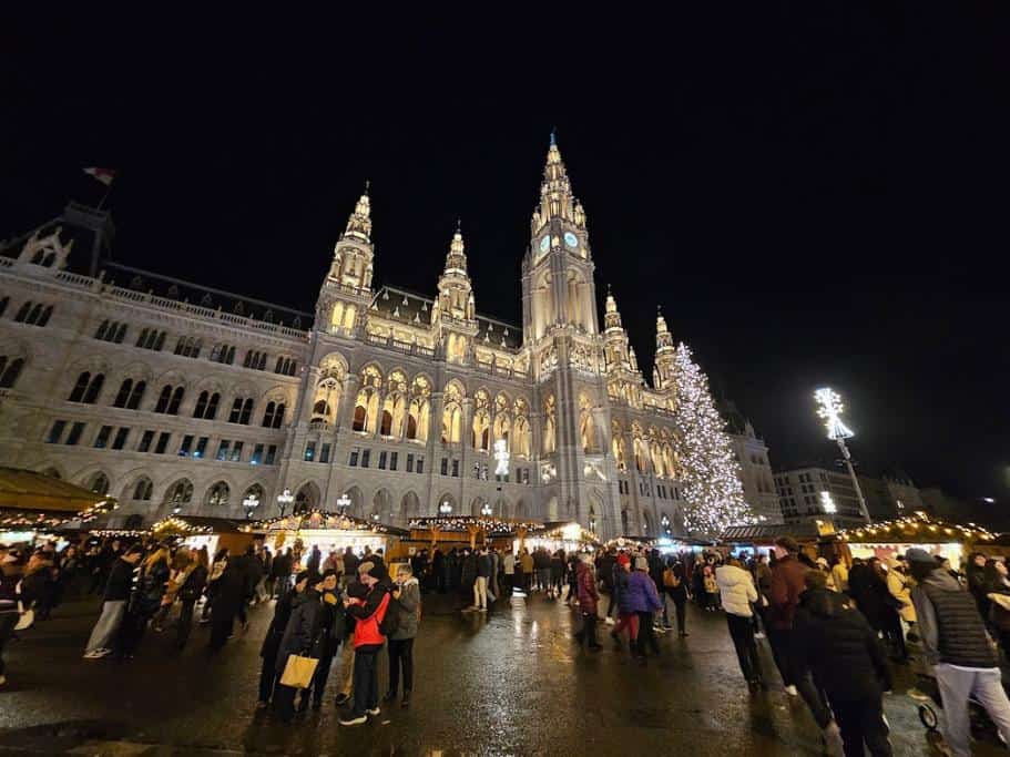 Vienna's City Hall all decorated for Christmas